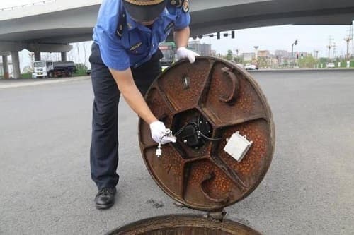 智能井蓋終端